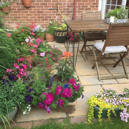 Clinton'S Green B&B Bracknell Dış mekan fotoğraf